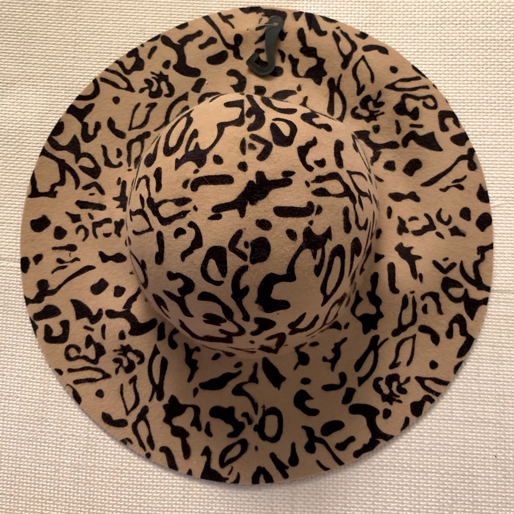 Cheetah Floppy Wide Brim Hat